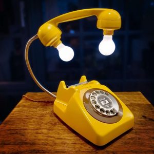 From old to cool Upcycling fully in trend Foto: Johnny Briggs via Unsplash