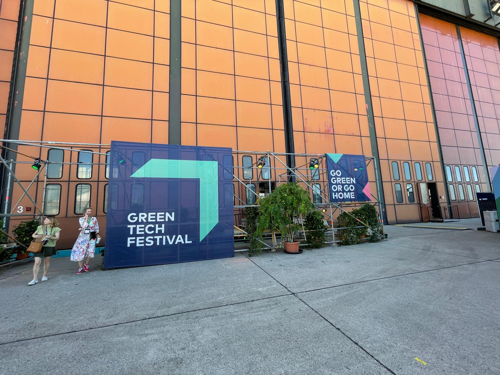 Greentech Festival 2022 on the grounds of Tegel Airport: Will wind energy plants soon be located here?