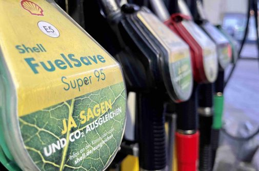 Co2 Comenpensation Shell Filling Station Greentech Live